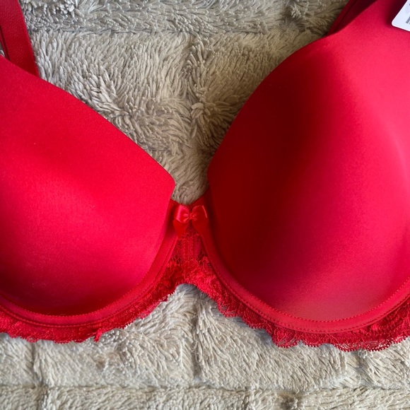 La Vie en Rose Red Bra - Picture 6 of 6